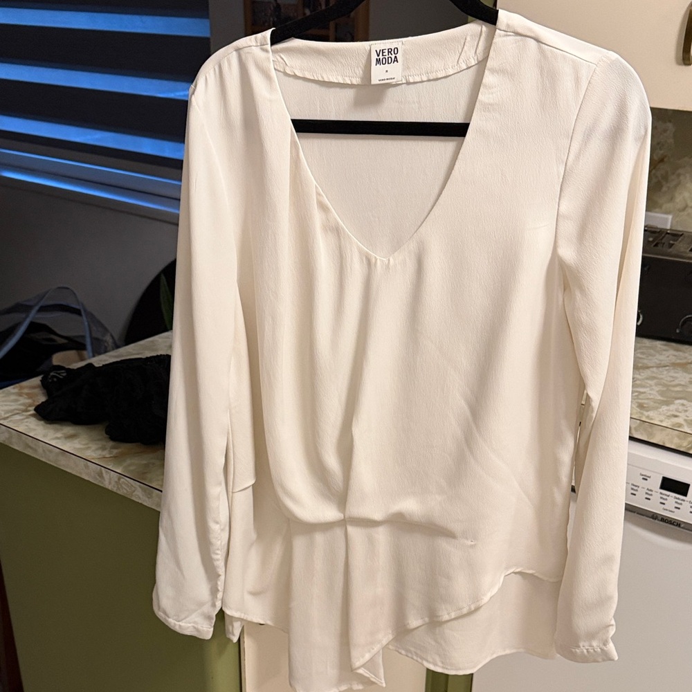 Vero Moda Elegant Cream Blouse
